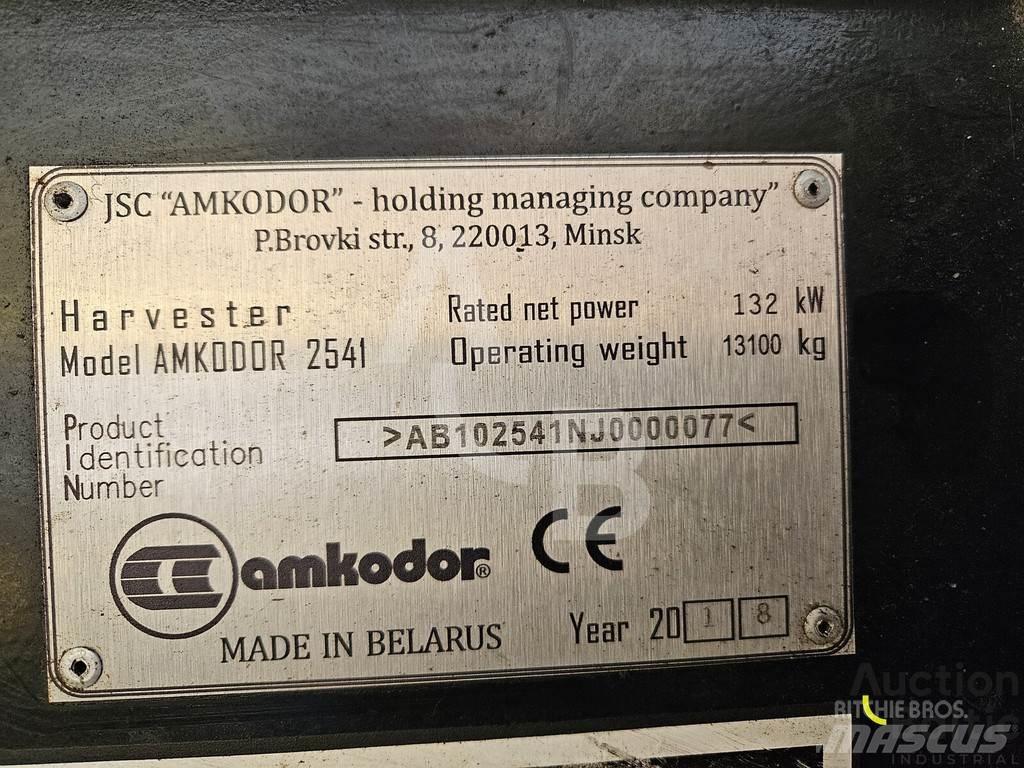 Amkodor 2541 حصادات