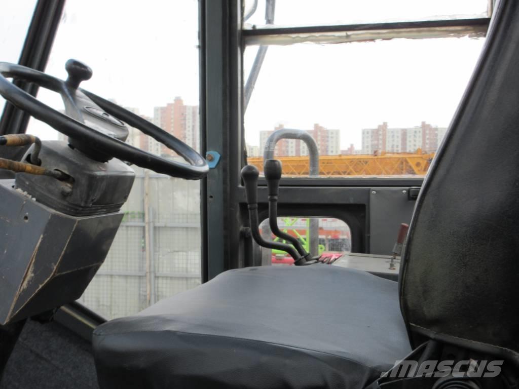 Dynapac CA 30 D مداحل أحادية الأسطوانة