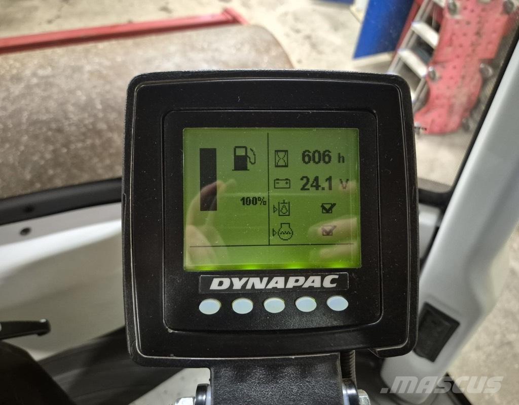 Dynapac CA1500D مداحل أحادية الأسطوانة