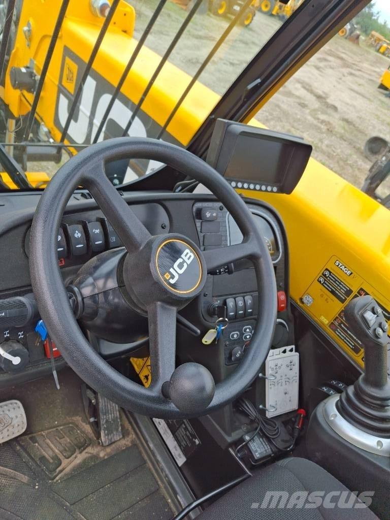 JCB ROTO 555P210R SV مناولات متداخلة