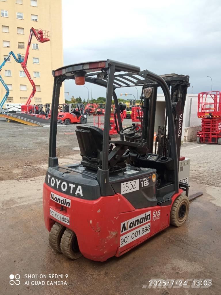Toyota 8FBE16T شاحنات ذات رافعات شوكية تعمل بالكهرباء