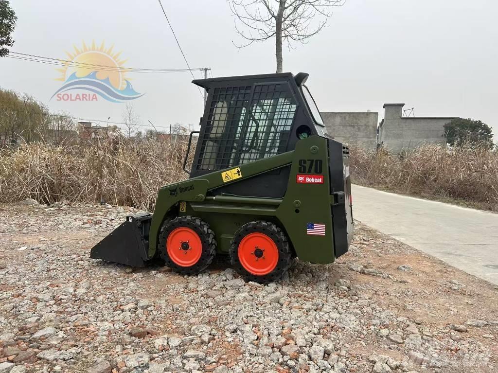 Bobcat S 70 لوادر انزلاقية التوجيه