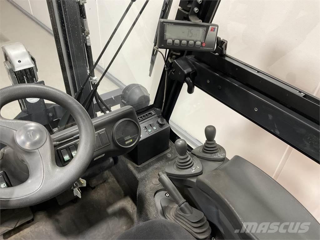 Linde E25P - 02 شاحنات ذات رافعات شوكية تعمل بالكهرباء