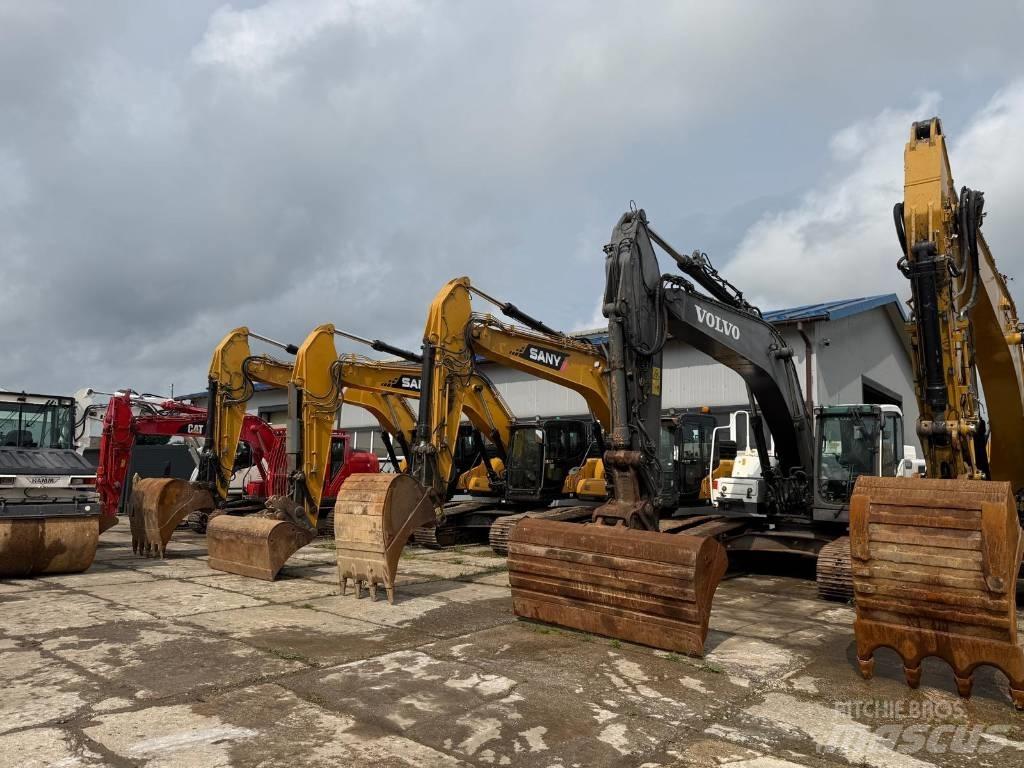 CAT 330 FLN حفارات طويلة الذراع