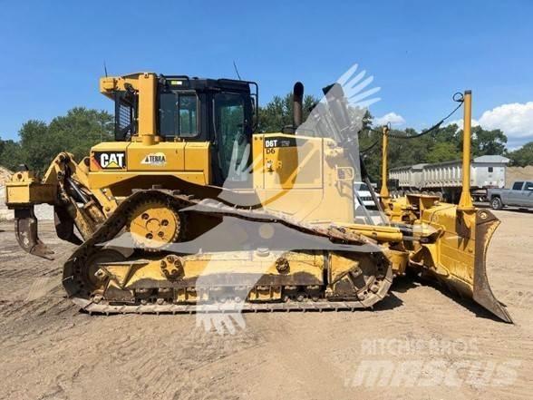 CAT D6T XW بلدوزرات مجنزرة