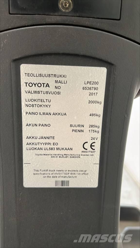 Toyota BT LPE 200 رافعة منخفضة المستوى ذات منصة