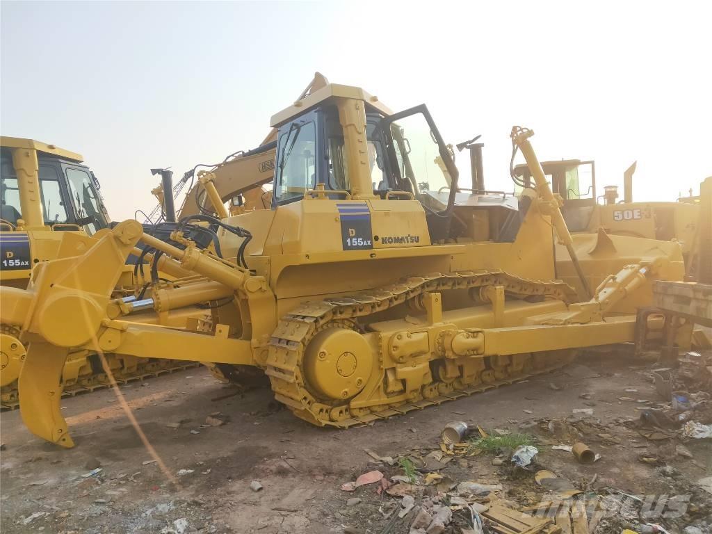Komatsu D155AX-5 بلدوزرات مجنزرة