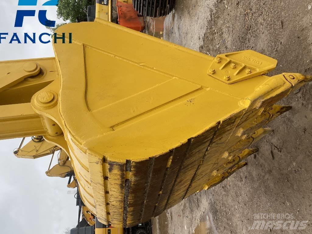 CAT 320 C L حفارات زحافة