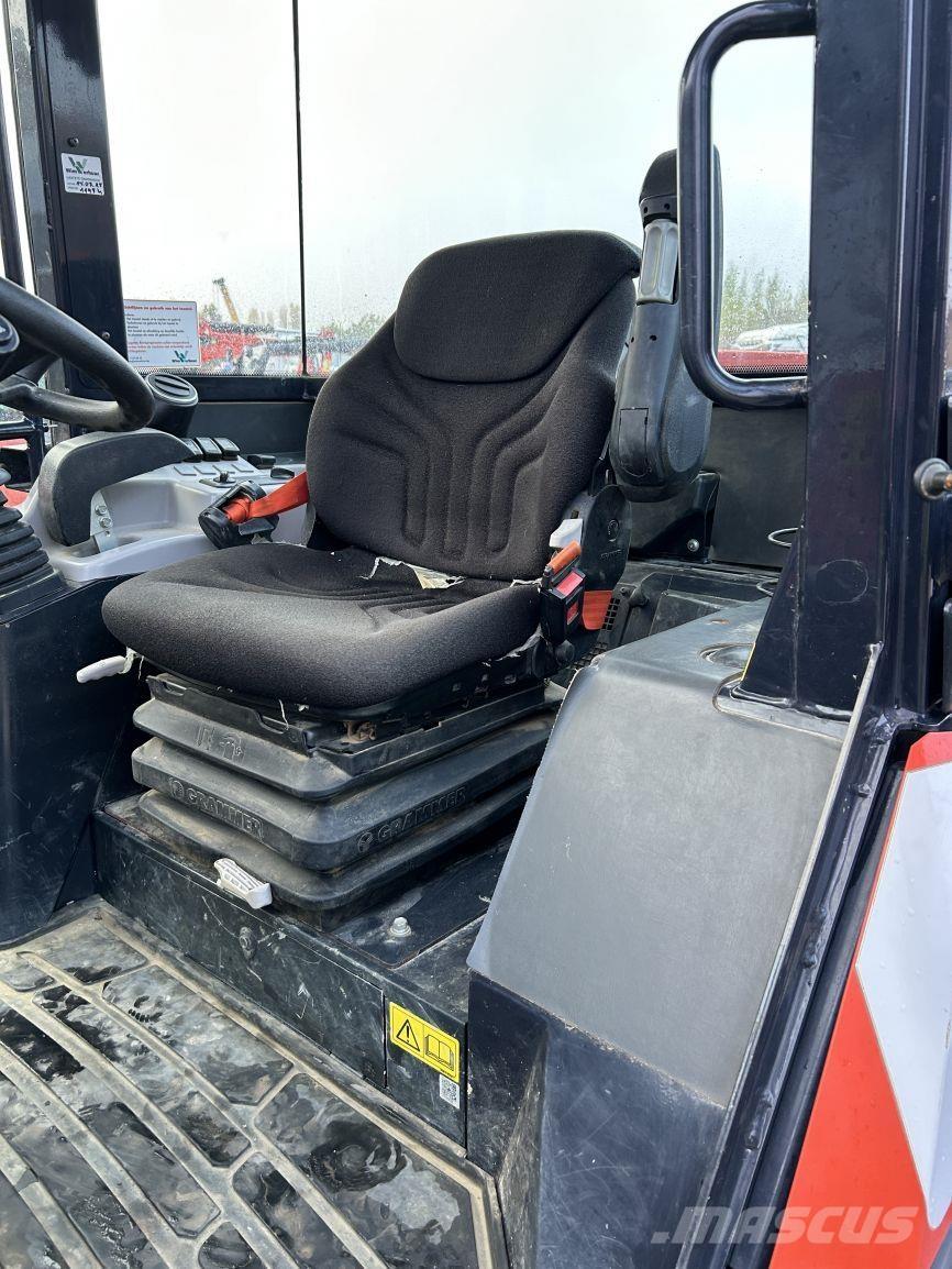 Kubota R070 (6678) لوادر متعددة الأغراض