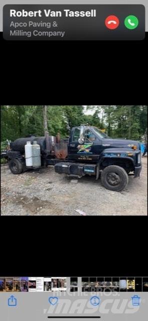 GMC Topkick C 5500 ملحقات ماكينات الأسفلت