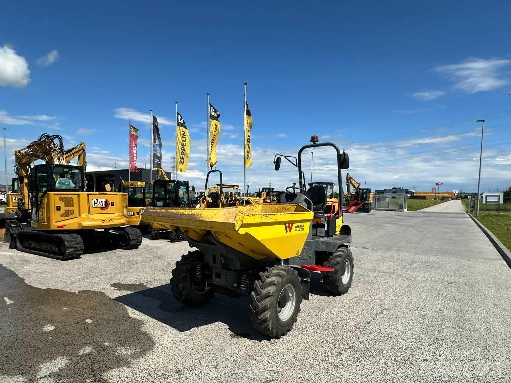 Wacker Neuson DW 30 عربات نقل قلابة للمواقع