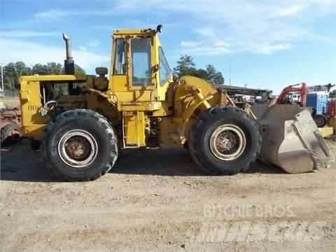 CAT 966 C لوادر بعجل