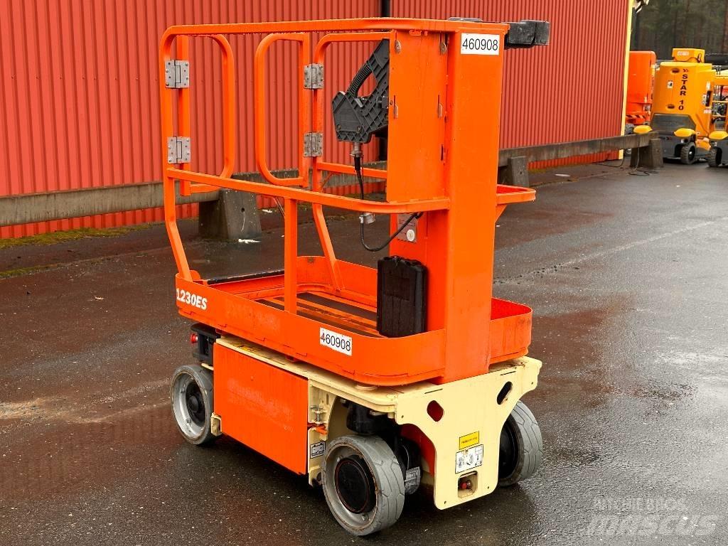 JLG 1230 ES رافعات مقصية الشكل