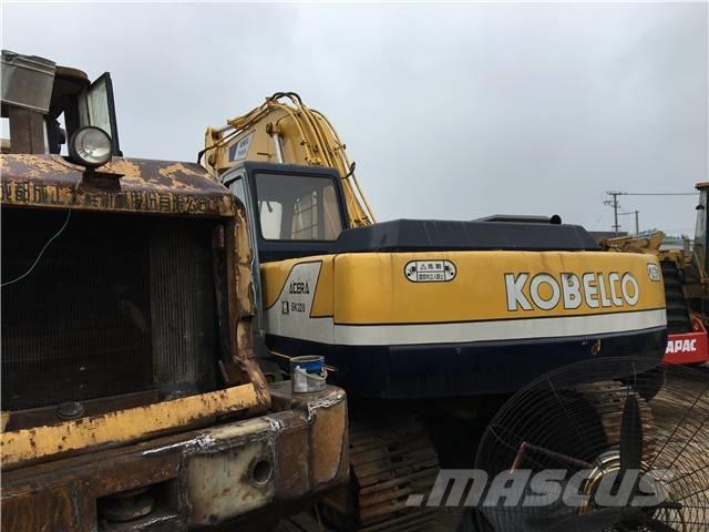 Kobelco SK 220 حفارات زحافة