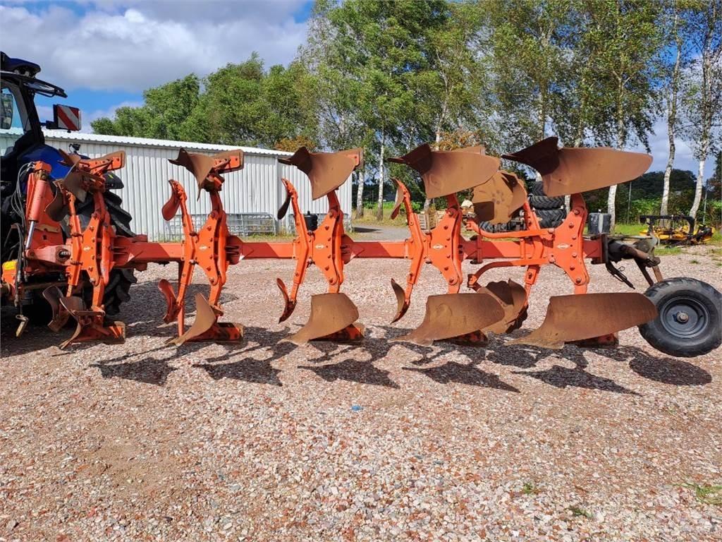 Kuhn VM 152 5T محاريث