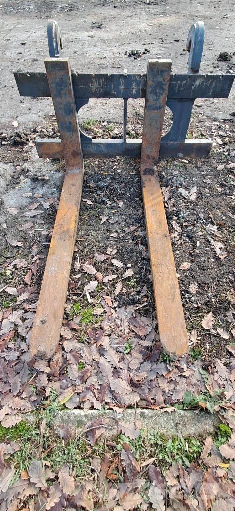 CASE 721 G لوادر بعجل