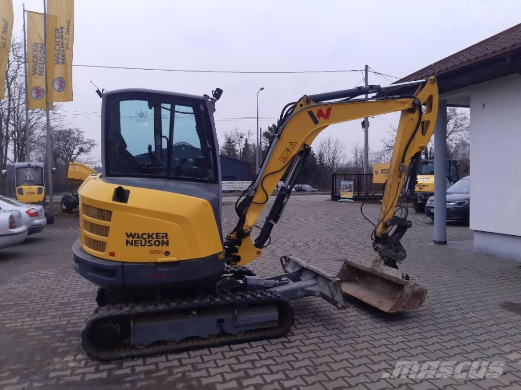 Wacker Neuson ET 35 حفارات زحافة