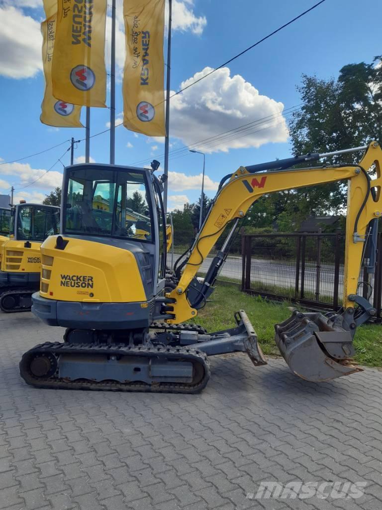 Wacker Neuson ET 35 حفارات زحافة