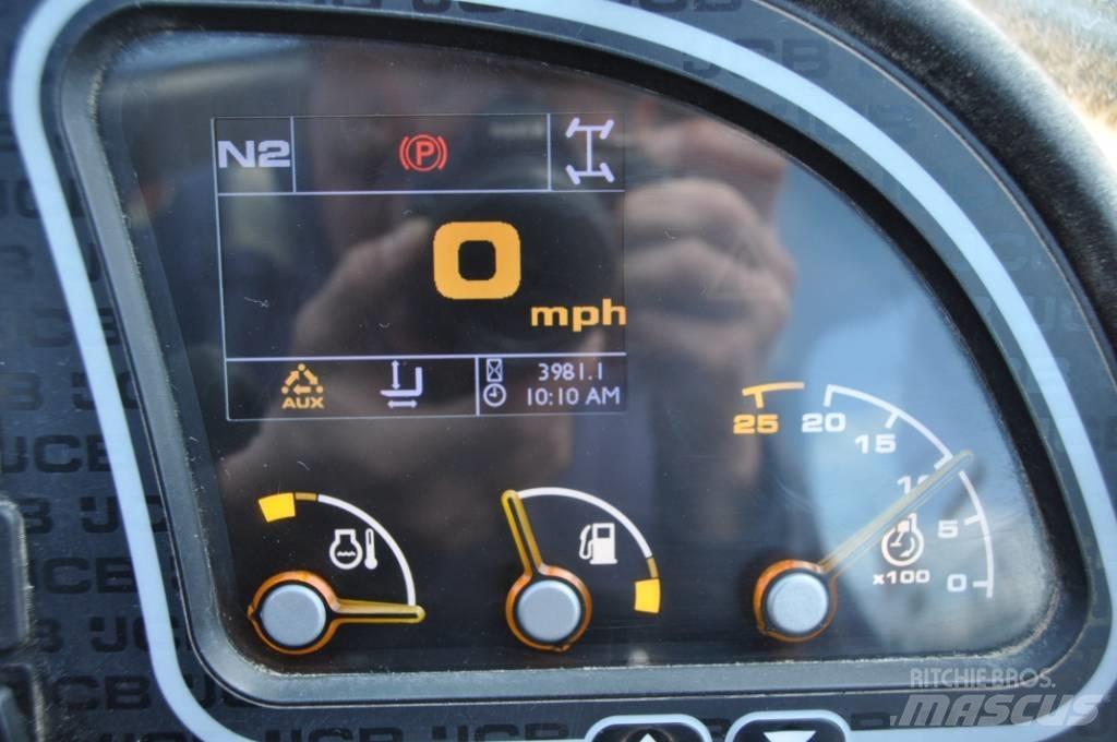 JCB 540-140 مناولات متداخلة