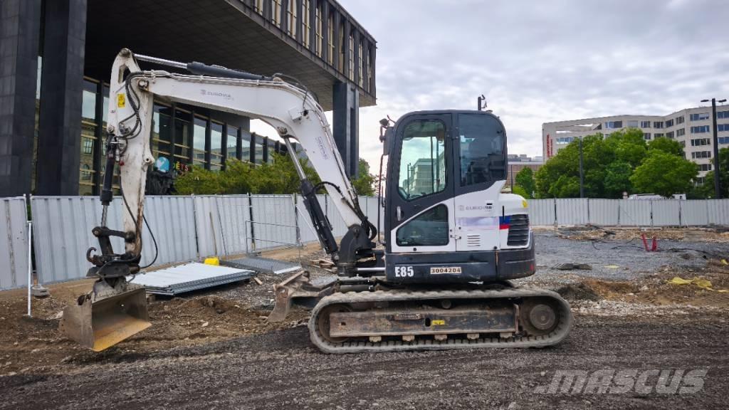 Bobcat E 85 حفارات وسط 7 طن - 12 طن