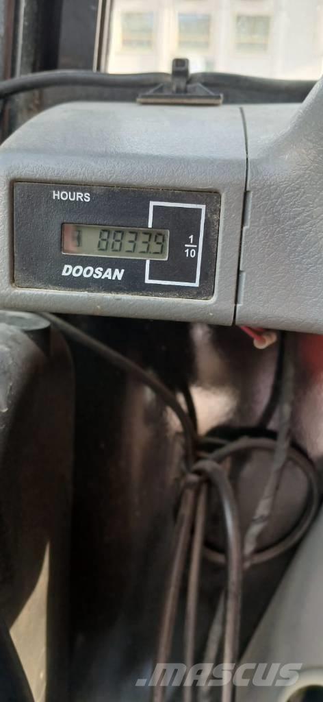 Bobcat E 85 حفارات وسط 7 طن - 12 طن