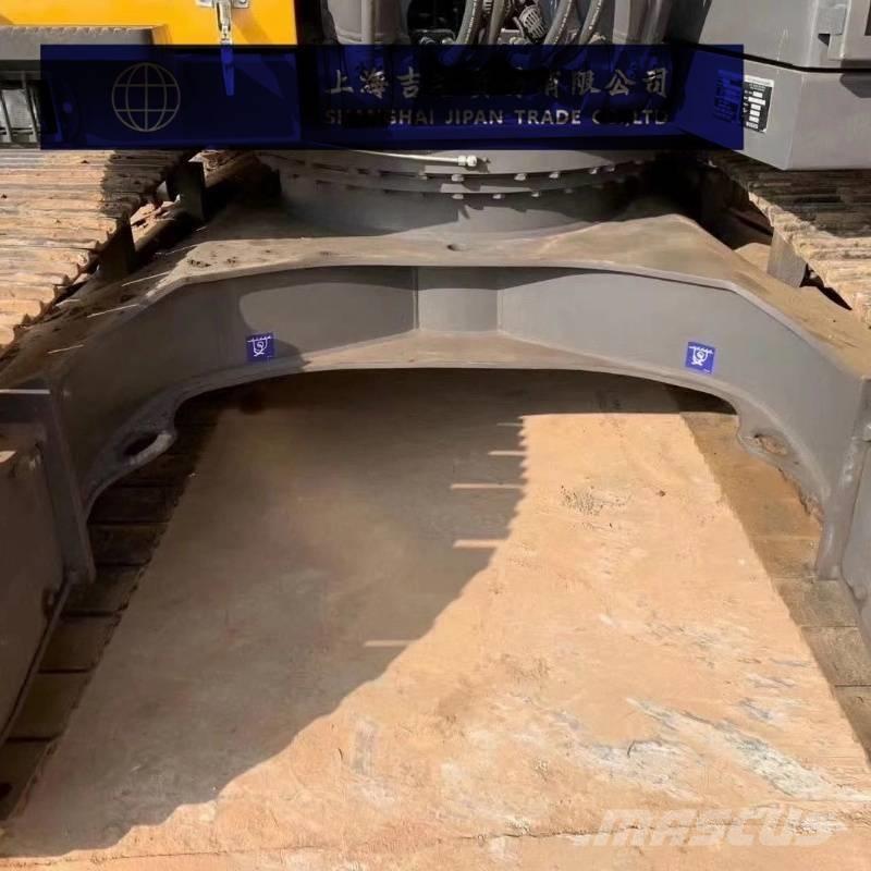 Volvo EC 200 حفارات زحافة