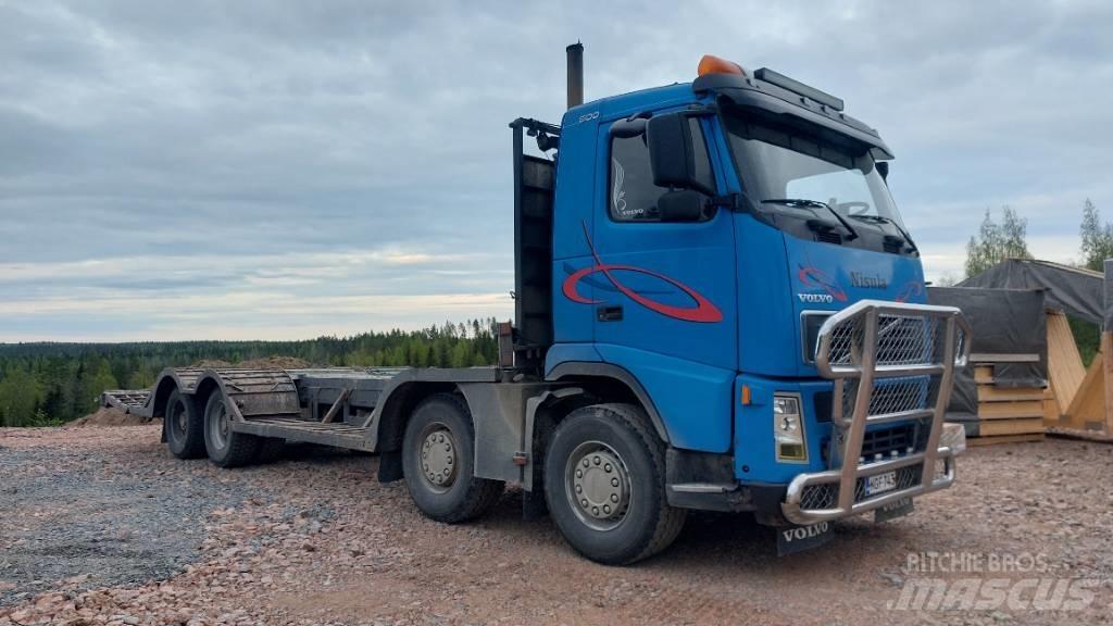 Volvo FH12 8x4 شاحنات نقل آلة الغابات