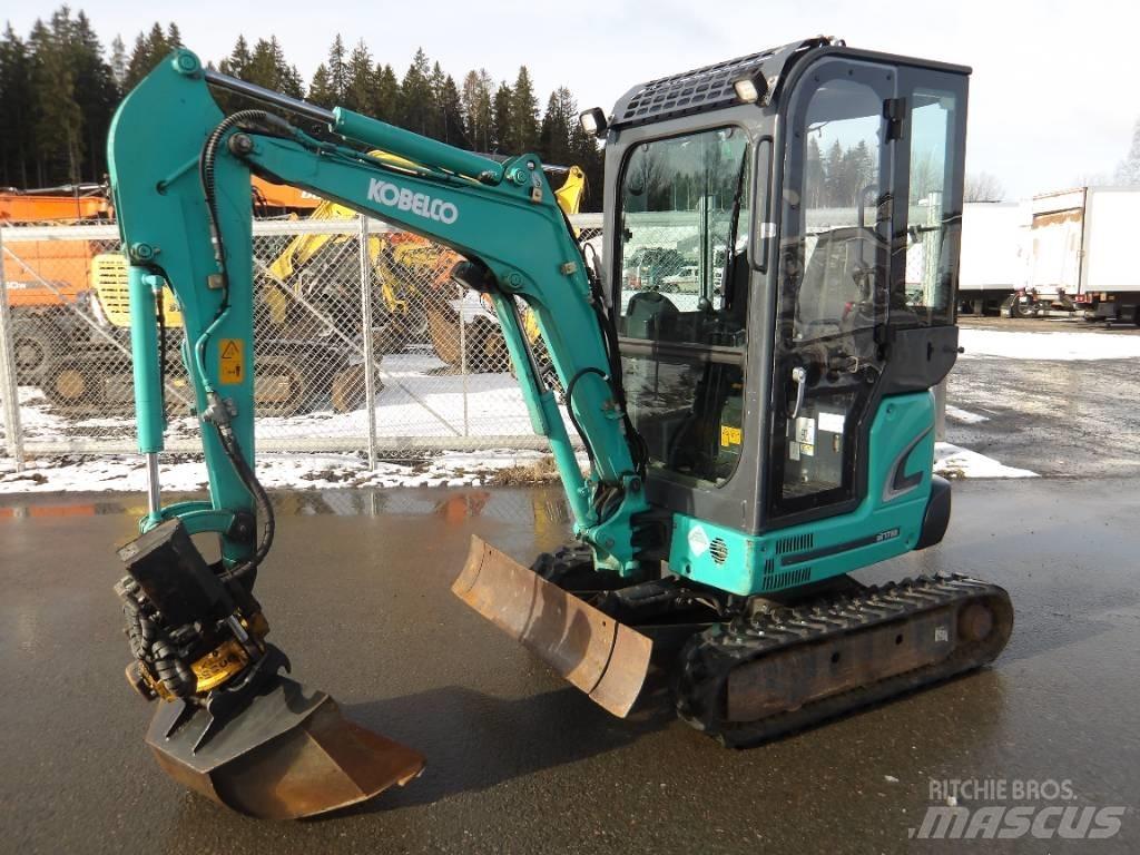 Kobelco SK 17 SR-3 حفارات صغيرة أقل من 7 طن (حفارات صغيرة)