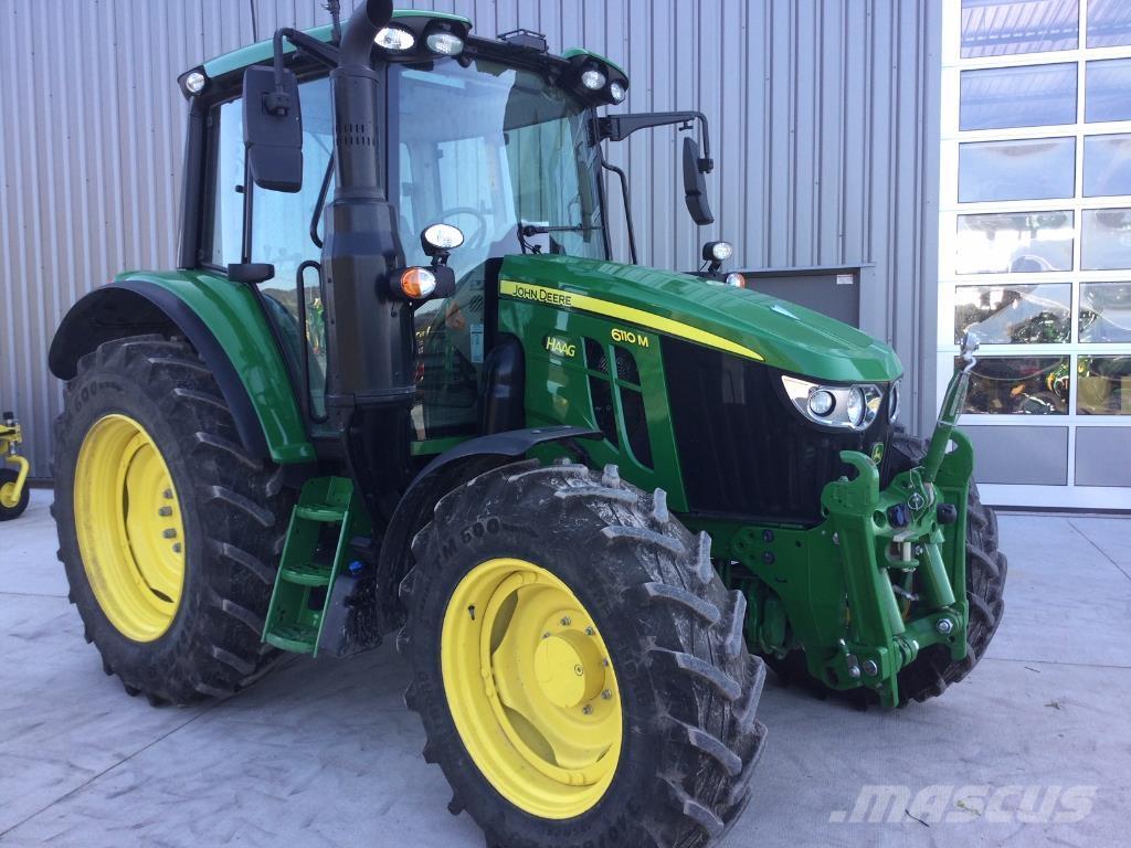 John Deere 6110M الجرارات