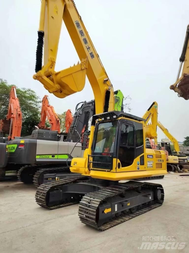 Komatsu PC 200-8 حفارات زحافة