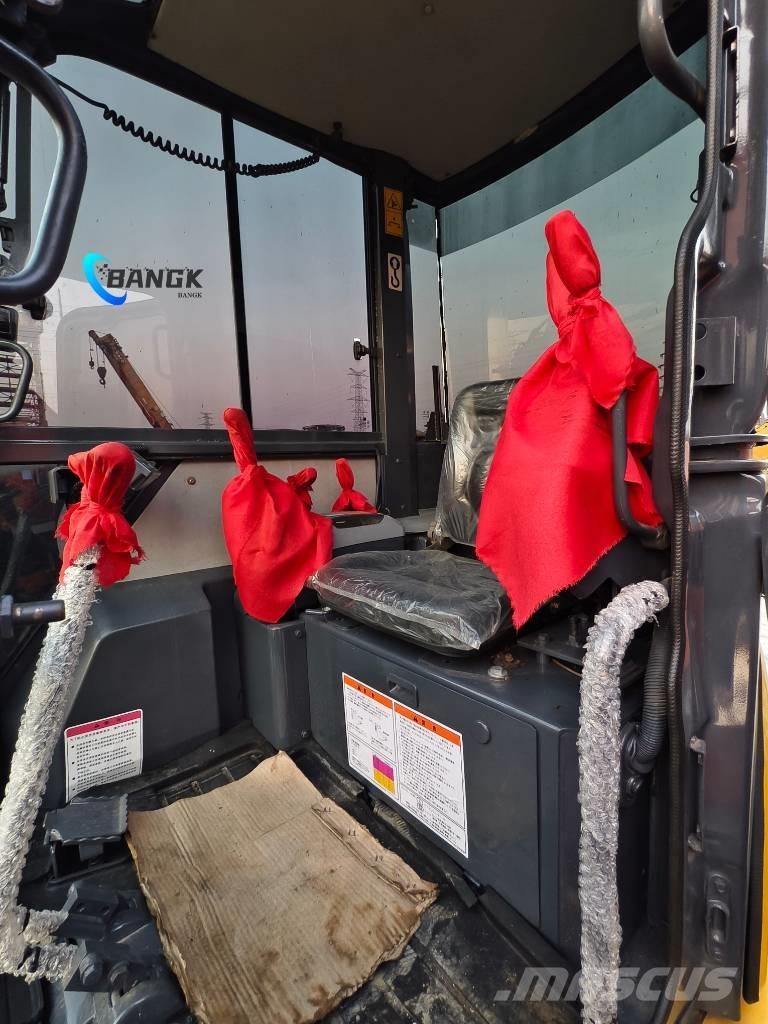 Komatsu PC 30MR حفارات صغيرة أقل من 7 طن (حفارات صغيرة)