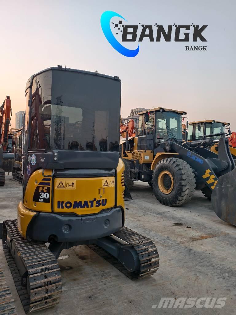 Komatsu PC 30MR حفارات صغيرة أقل من 7 طن (حفارات صغيرة)