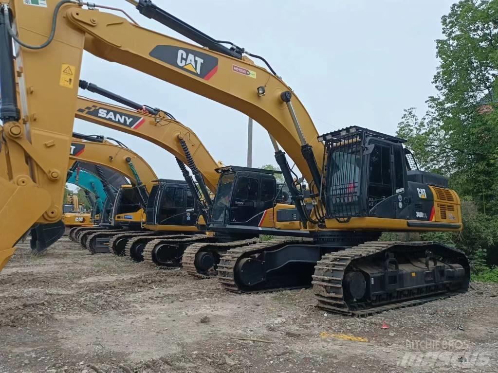 CAT 340 D L حفارات زحافة