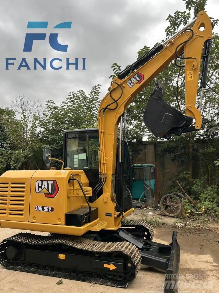 CAT 305.5E2 حفارات صغيرة أقل من 7 طن (حفارات صغيرة)