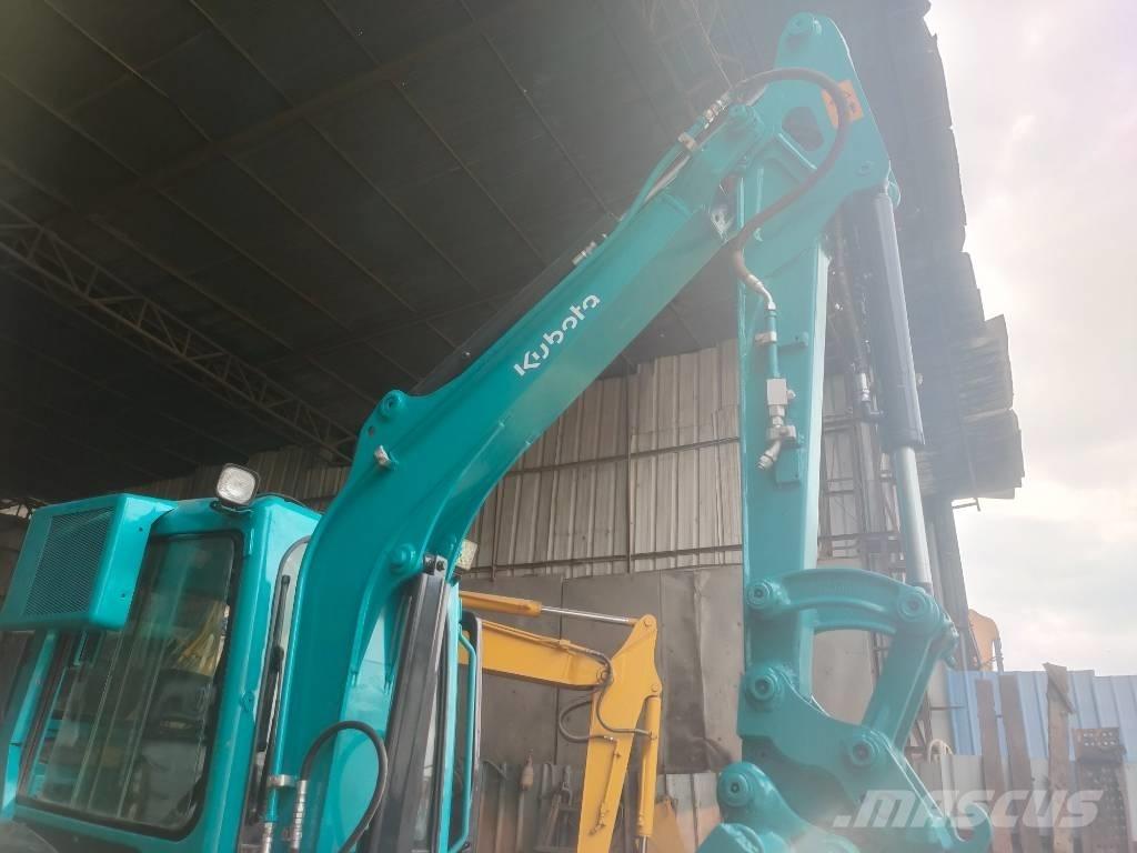 Kubota U 35 حفارات زحافة