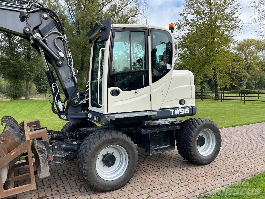 Terex Schaeff TW 95 حفارات وسط 7 طن - 12 طن