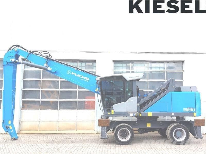 Fuchs MHL 331 F مناولات المخلفات / مناولات صناعية