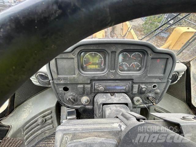 CAT 962H لوادر بعجل