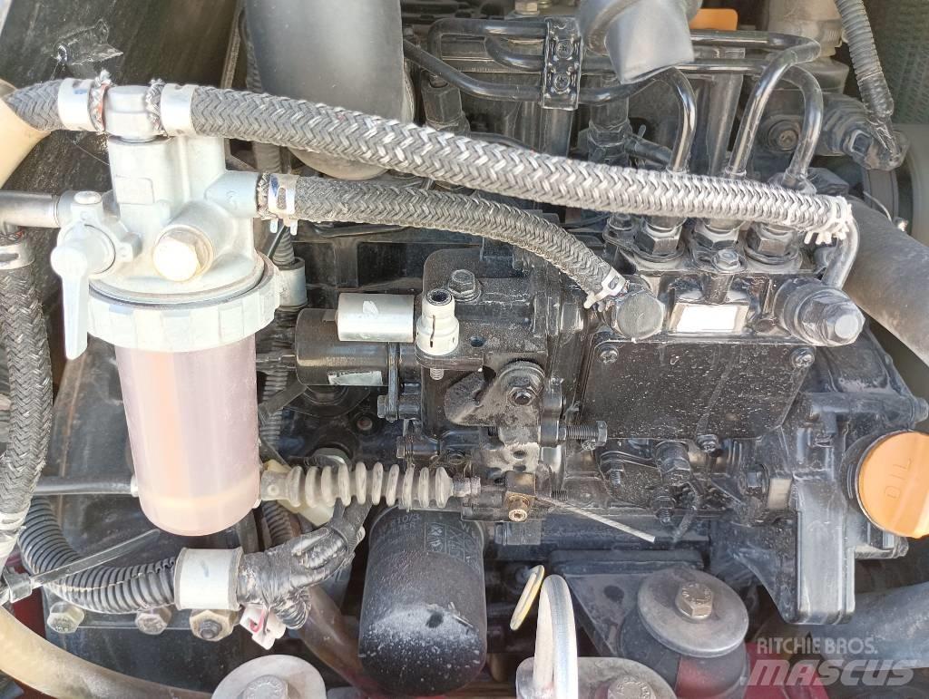 Takeuchi TB 216 حفارات صغيرة أقل من 7 طن (حفارات صغيرة)