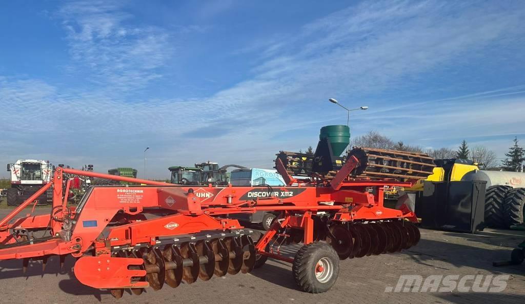 Kuhn Discover XM 36 زحافات ساحقة