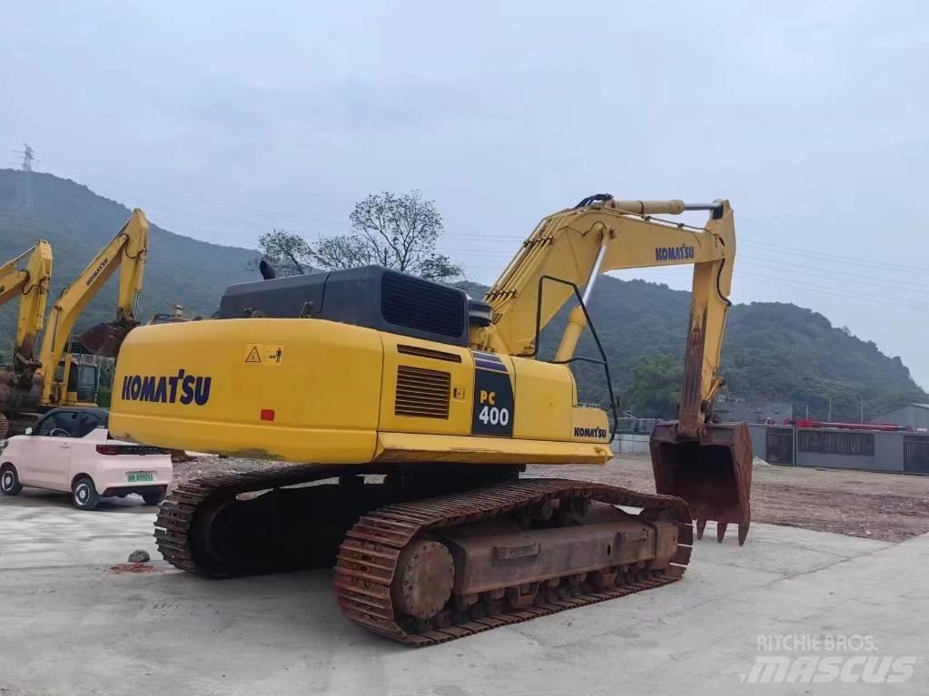 Komatsu PC 400-8 R حفارات زحافة