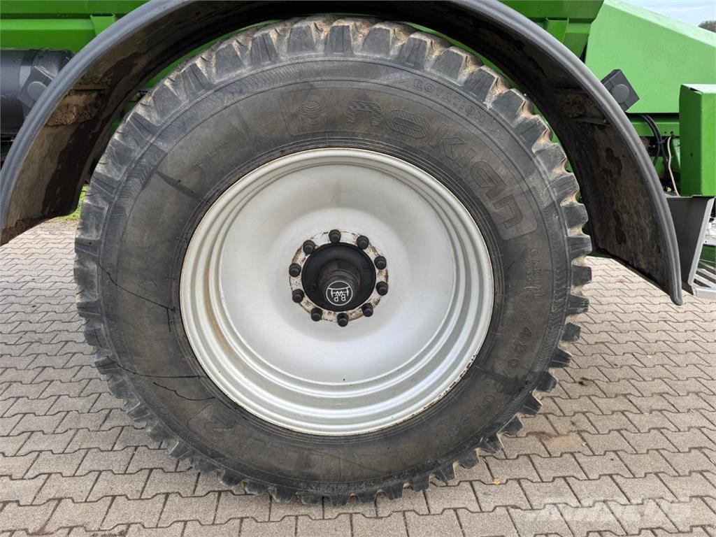 Amazone ZG-B 8200 معدات فرد المواد المعدنية