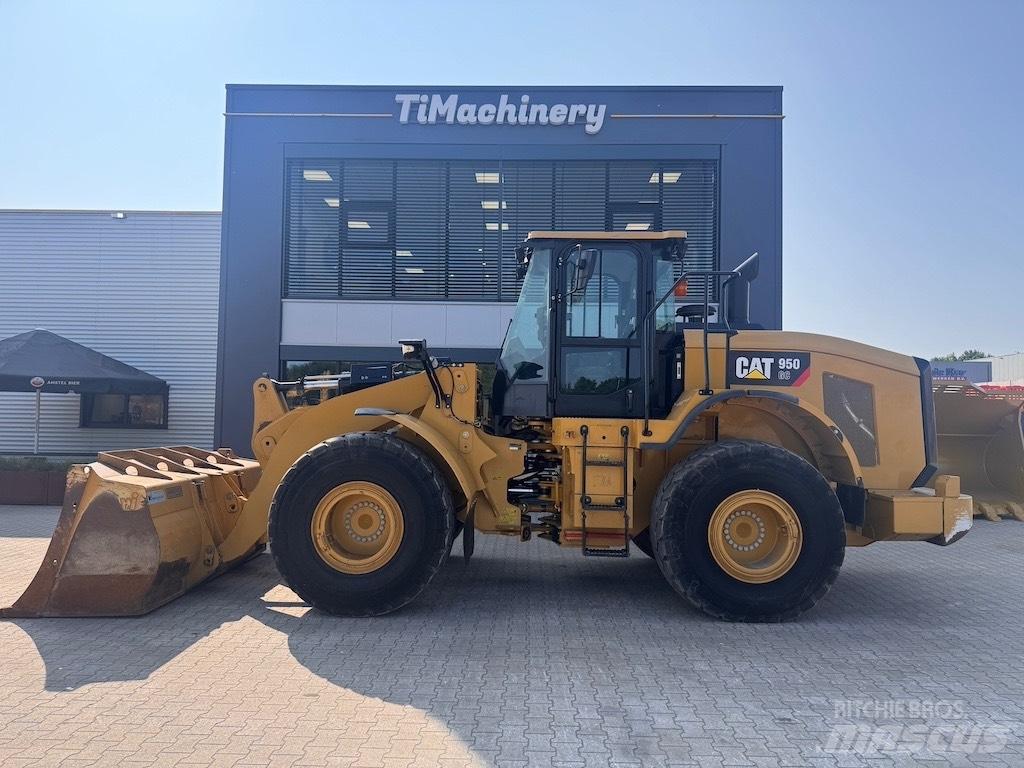 CAT 950 GC لوادر بعجل