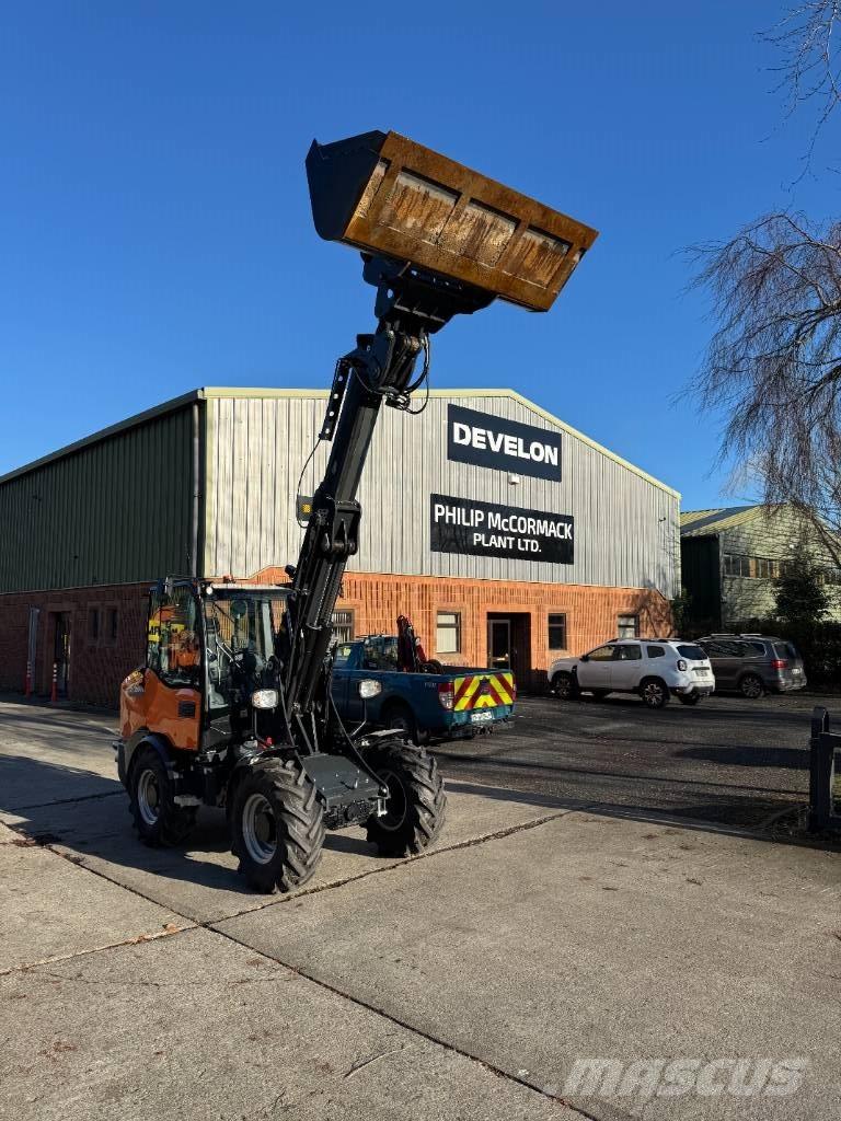 Develon DL 80 TL-7 لوادر صغيرة