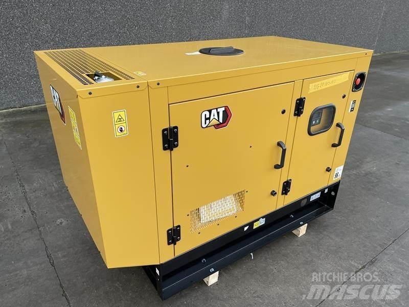 CAT DE 22 E 3 مولدات ديزل