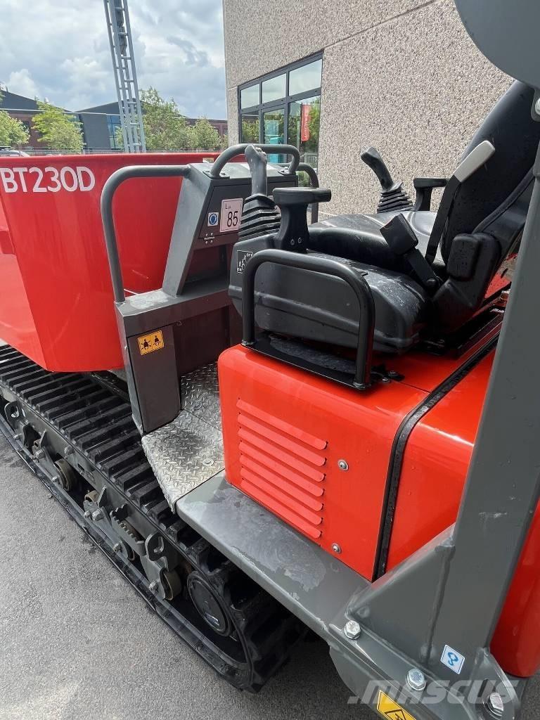 B-Track BT230D عربات نقل قلابة مجنزرة
