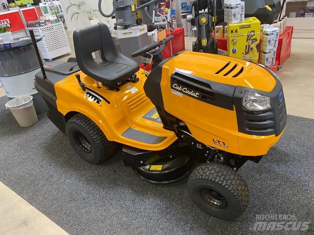 Cub Cadet LT1 NR92 ركوب الحشائش