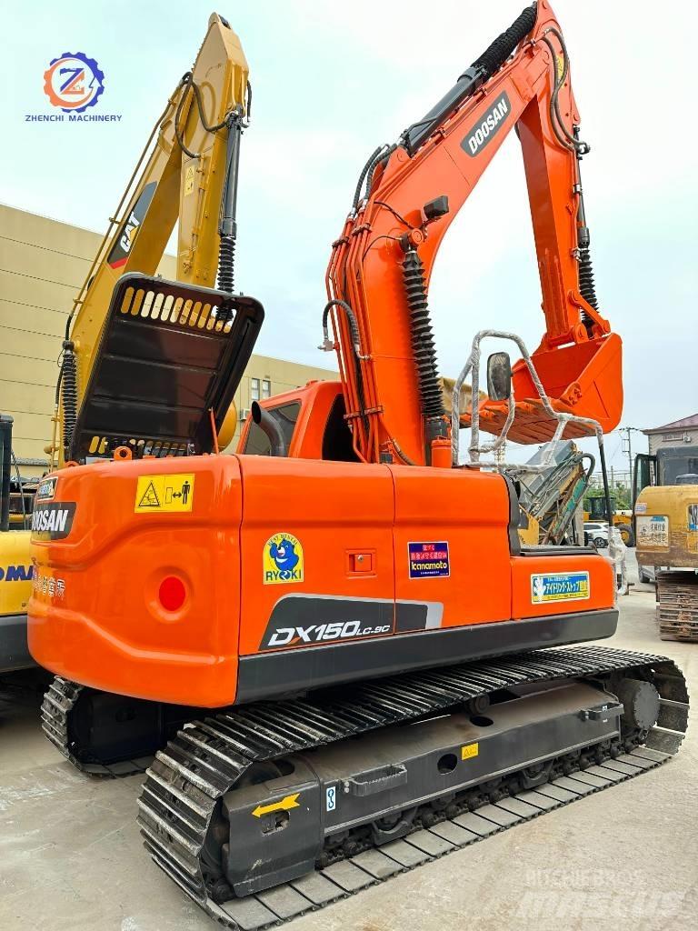 Doosan DX 150 حفارات وسط 7 طن - 12 طن