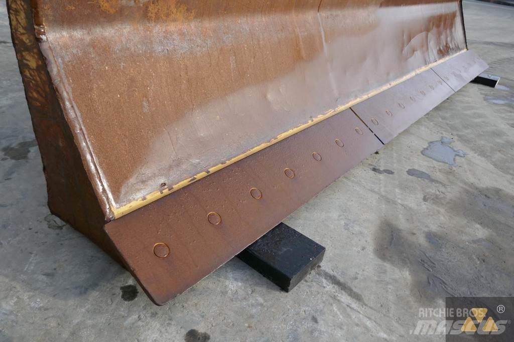CAT Skidder blade نصول