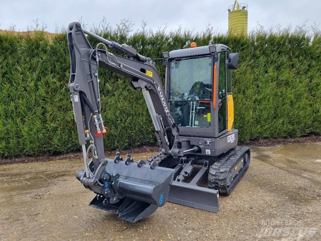 Volvo ECR 25 D حفارات صغيرة أقل من 7 طن (حفارات صغيرة)